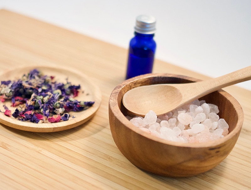 ローズマリー大量消費 圧力鍋でローズマリーの入浴剤を作ってみた！木の実りすの日常