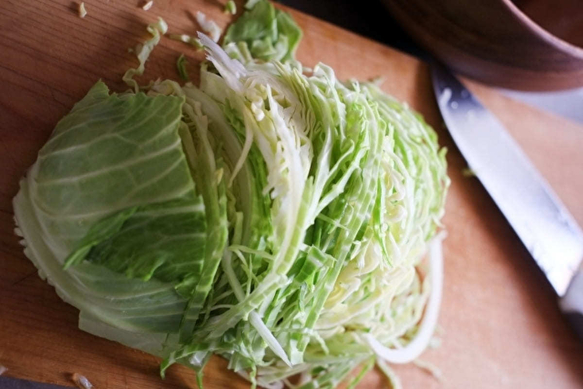 マヨネーズにつけて食べると消化酵素が3倍増 キャベツの栄養を爆上げするのは｢千切りorかじる｣どちらかInfoseekニュース