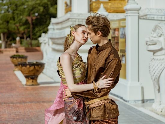 絶対に女性に触れてはいけない?タイの僧侶が守る厳しいルール株式会社アミナコレクション