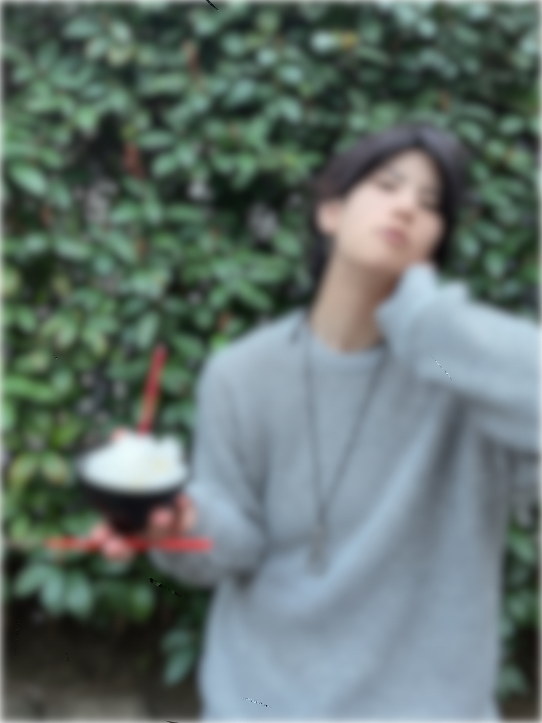 首痛めてる系イケメン」に続いて「頭痛めてる系イケメン」「腰痛めてる系イケメン」も続々登場wwガールズちゃんねる - Girls Channel