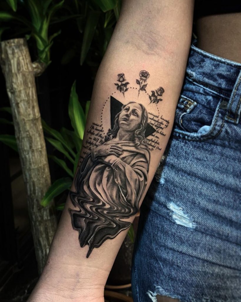 死神 マリア~~~~~~~~~~~~~~~~~~~~~~~~~~~~カラー24 ↓ DMでのオーダーやお問い合わせの際には、上記のジャンルと番号をお伝えください。 ~~~~~~~~~~~~~~~~~~~~~~~~~~~~ 肩に死神とマリアを合わせたデザインです。２つともオールジャンルで人気のモチーフです