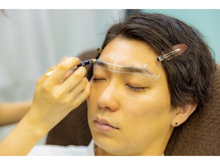 メンズ対応 札幌でおすすめのメンズ向け眉毛サロン13選！メンズのお悩み解決メディアTOPLOOK