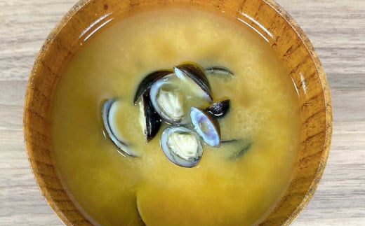 二日酔いに効く！ワカメとシジミの味噌汁