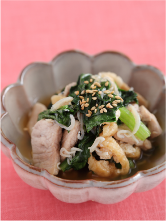 生理前、生理中の甘いものが無性に食べたくなる時にオススメの油、小麦粉、砂糖不使用のケーキです🍰 レンジで作る、かぼちゃとココアのしっとりケーキ🎃ココアを入れないとかぼちゃのチーズケーキっぽくなるので味変も楽しめる✌️そして使わなかったかぼちゃの皮は