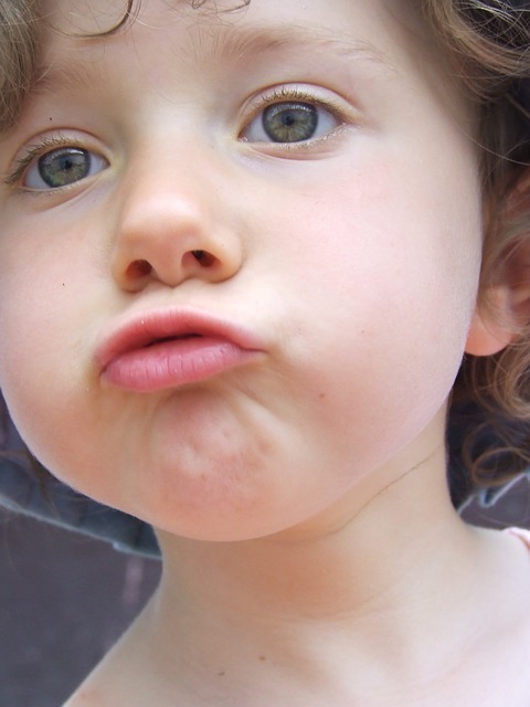 人相学のプロが教える「DV気質」「浮気癖」「ケチ」な男の特徴３つCLASSY. クラッシィ