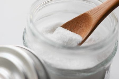 使っちゃダメ デリケートゾーンの黒ずみに重曹は効果無し！副作用の口コミ多数あり