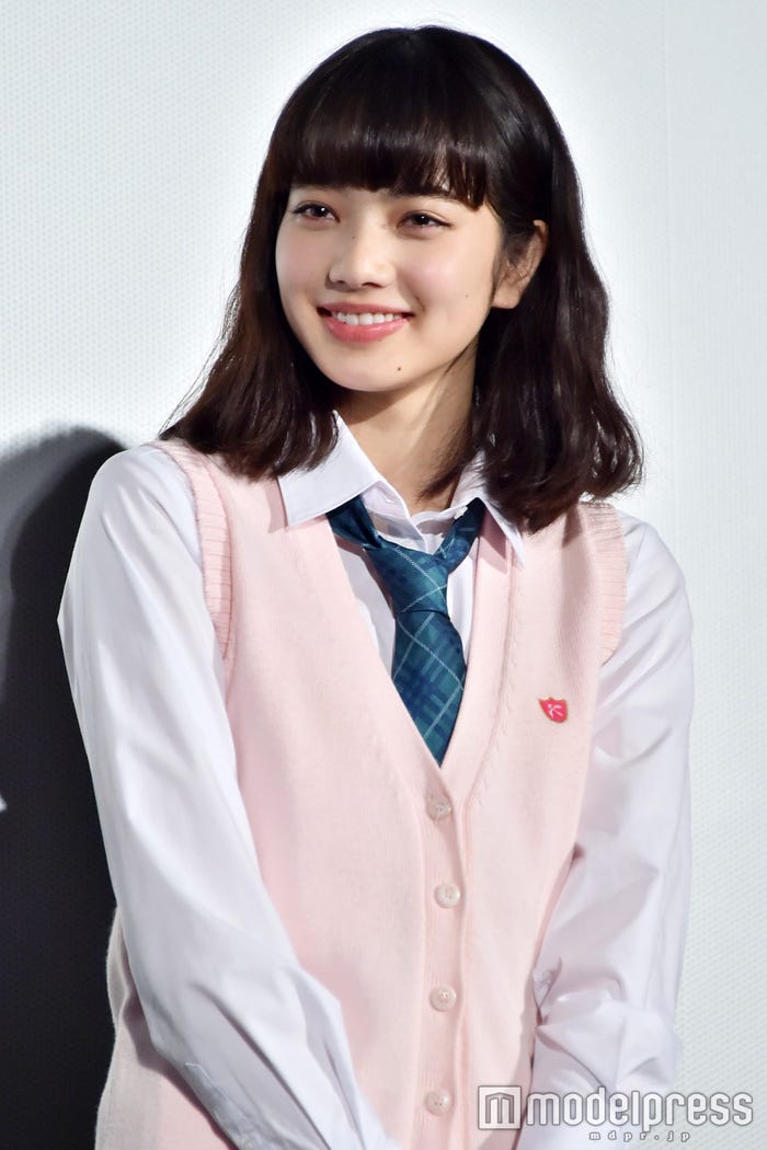 小松菜奈が赤裸々に語る“恋”「私の顔って、実は変なパーツばっかりなんです 笑 」オリコンニュース ORICON NEWS