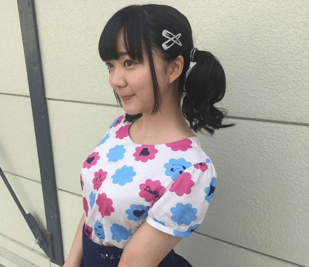 画像 女性声優さん、ライブ中に胸のドアップを激写される - マンガちゃんねる