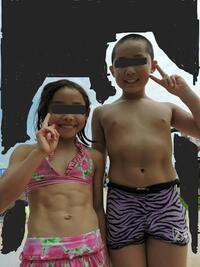 筋肉と腹筋のトレーニング！スーパーキッズのアクロバットTikTok