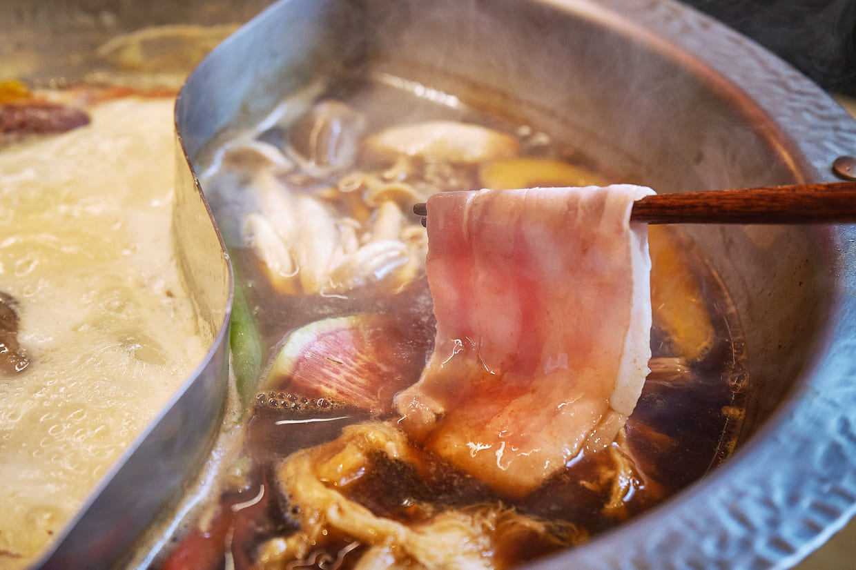 SNS映えする「キノコとろろ鍋」が大人気。デトックスを促して美と健康をチャージしよう! 東京カレンダー最新のグルメ、洗練されたライフスタイル情報