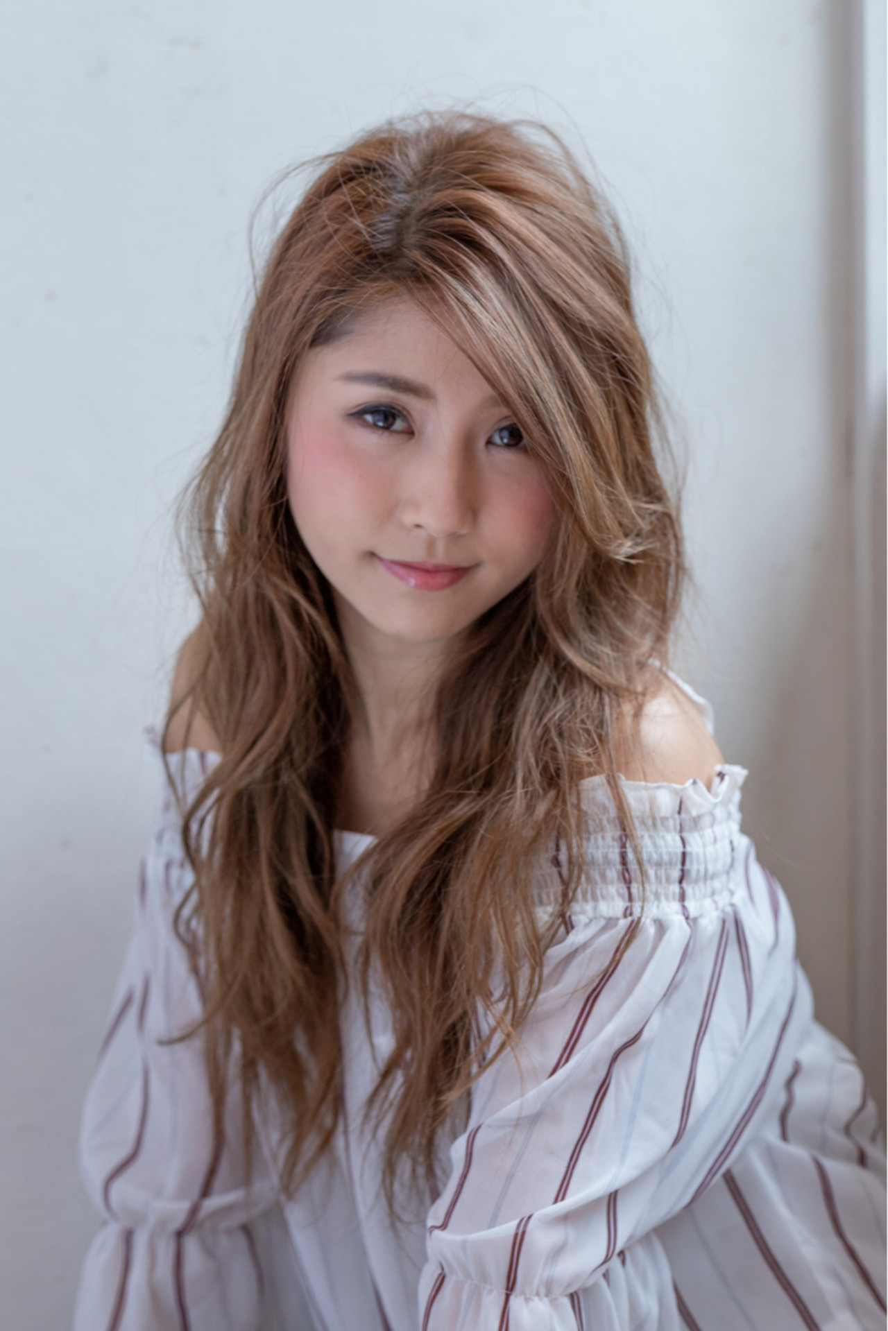 女性のお悩み 髪の分け目を隠す！増毛エクステという新しい選択肢。 :: 増毛エクステは増毛進化系技術の美容スクール エアエク®