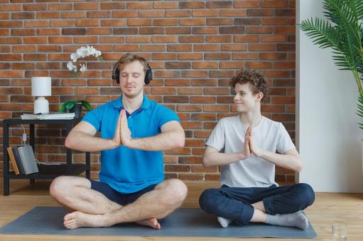 気軽にストレスオフ！リビングに瞑想空間を 役立つアイテムも紹介COVEARTH MAGAZINE