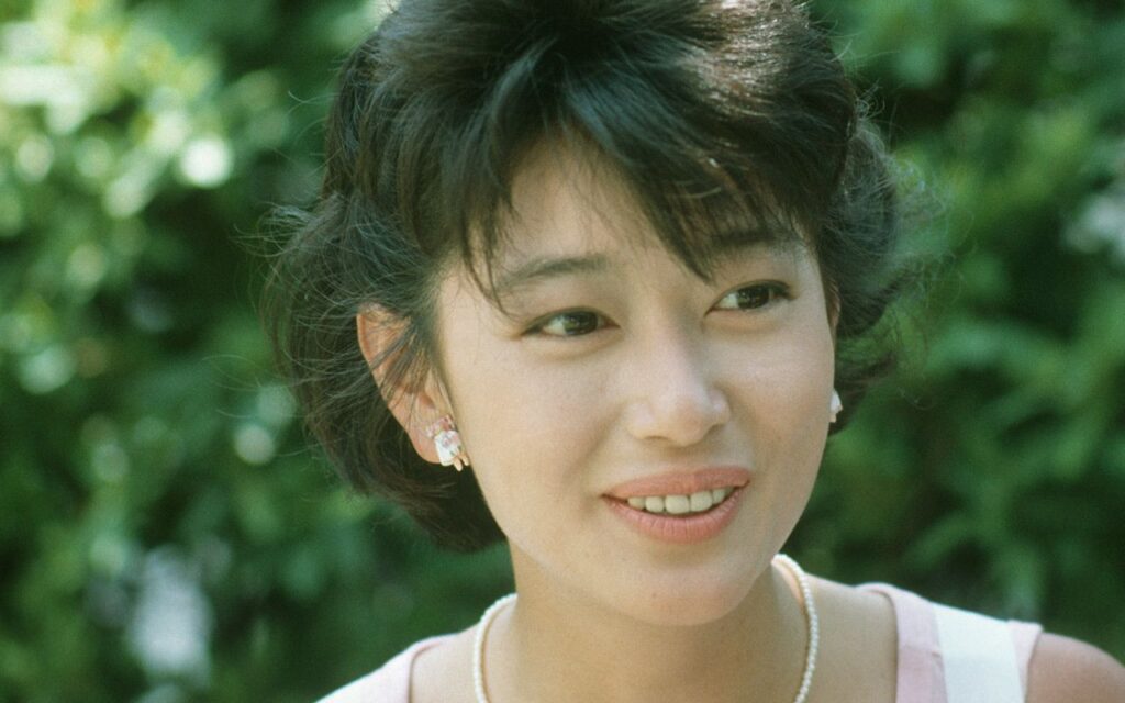 写真没後40年・夏目雅子さんを偲ぶ 永遠の「原石」として記憶に刻まれた女優『瀬戸内少年野球団』での天真爛漫さは「技巧では決して表現できない境地」NEWSポストセブン