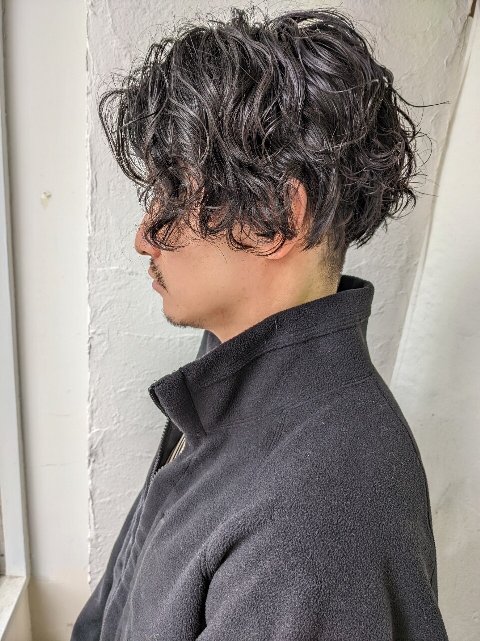 マッシュウルフ＜ダークシルバーアッシュ＞：メンズビューティーBOXヘアカタログ