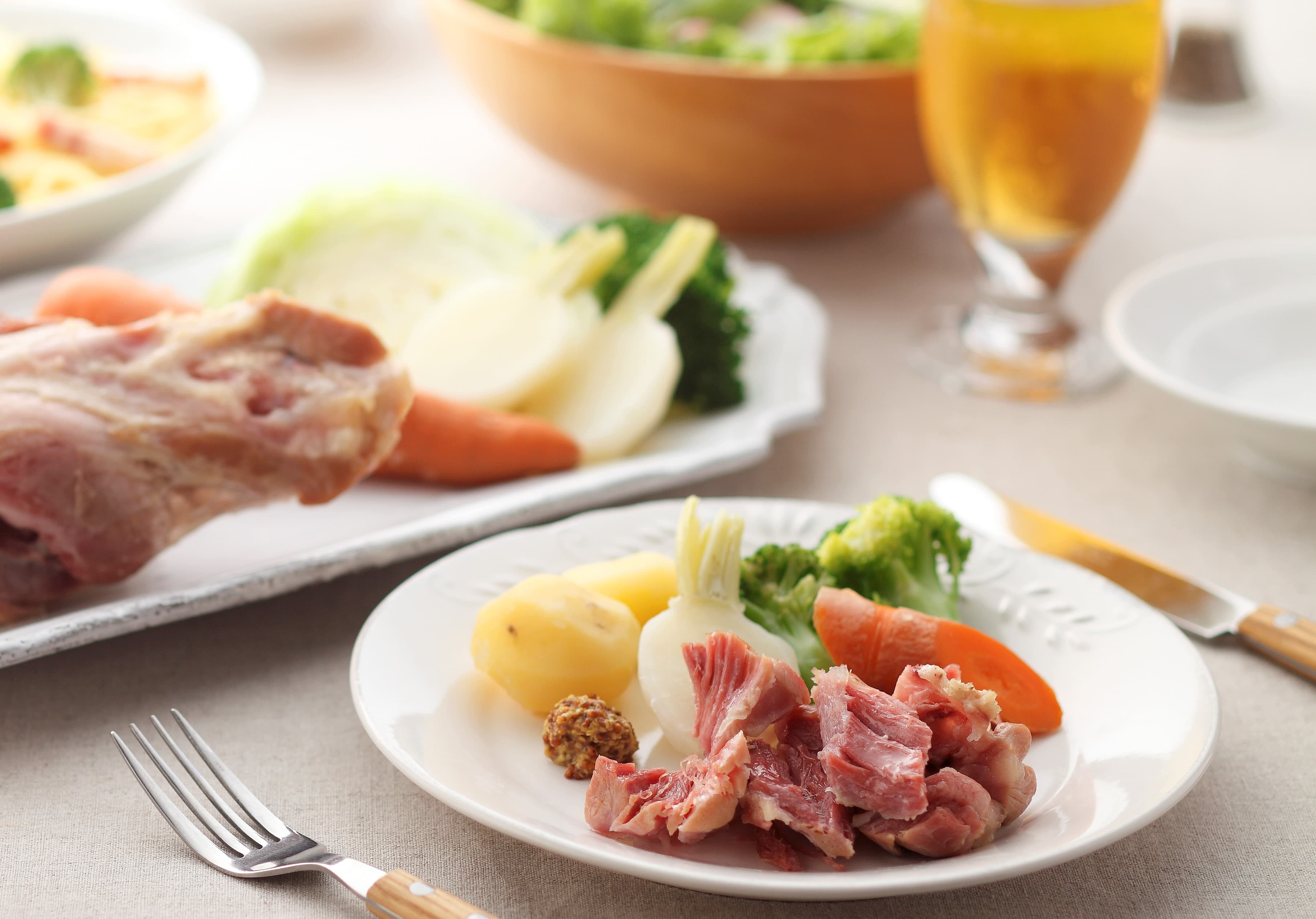 レシピ ドイツの家庭料理！超豪快な「アイスバイン」の作り方│キンクマ主夫の食卓