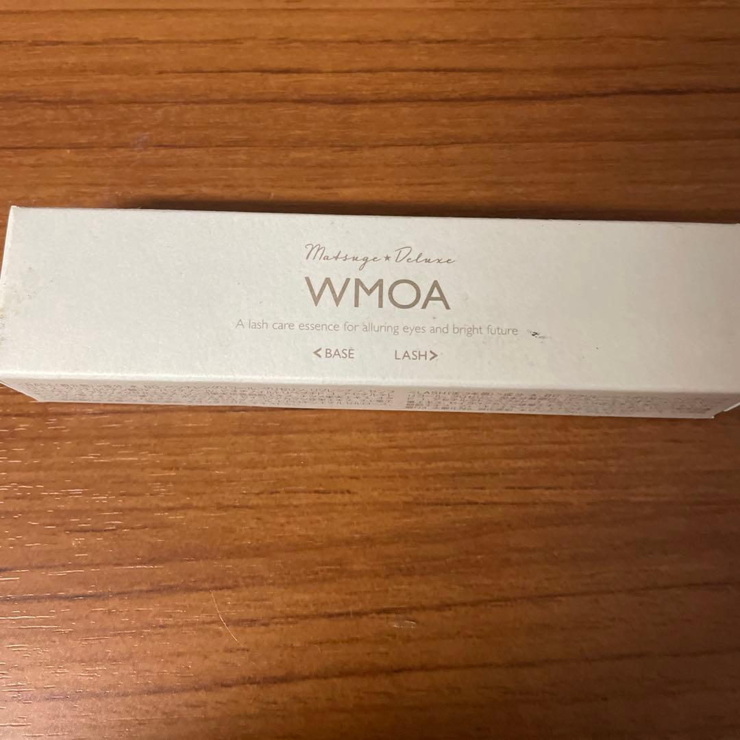 悪い口コミある？ ウモア WMOA まつ毛デラックス美容液はなぜ人気なのか色素沈着が気になる私の体験レビュー！美容マニア