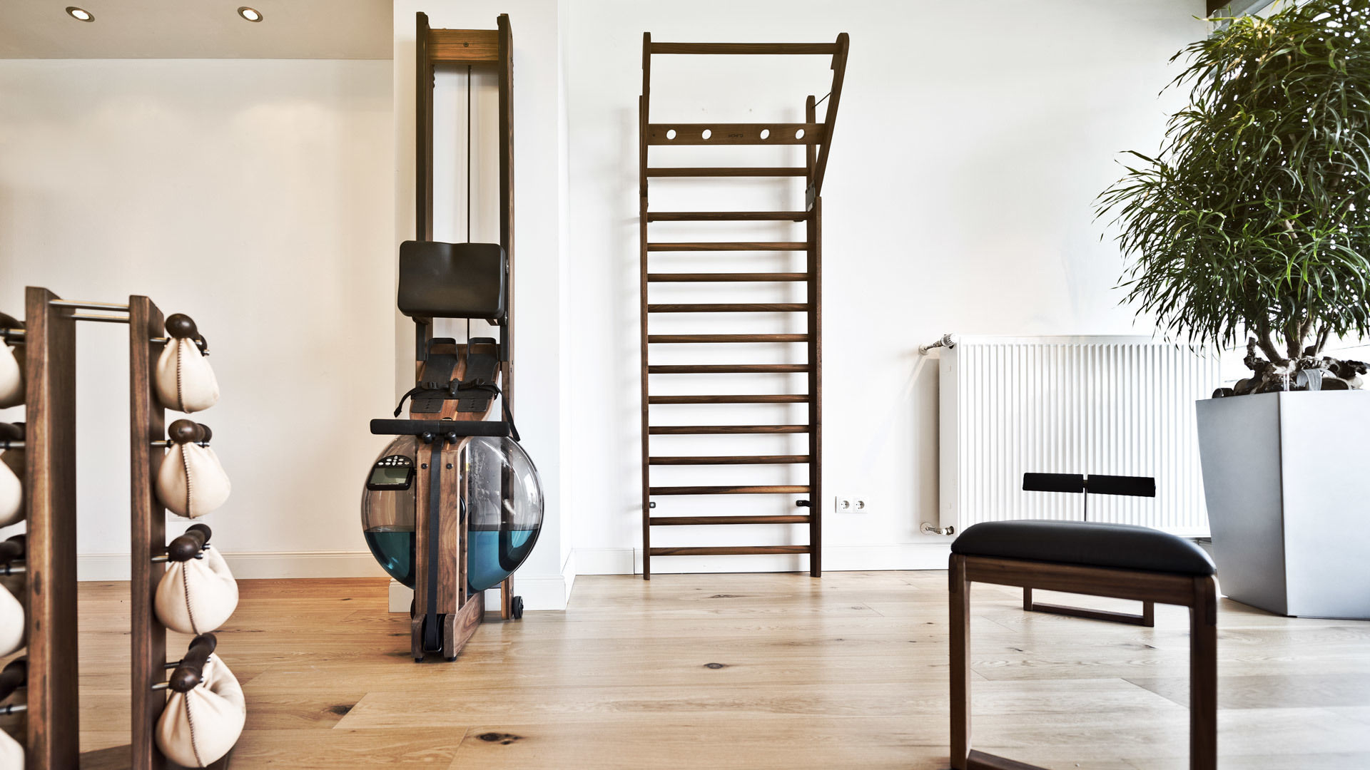 トレーニング・ワークアウト用床材 ～ ホームジムパーソナルジムオフィスジムに高橋産業 14009 :: 建材トレンド