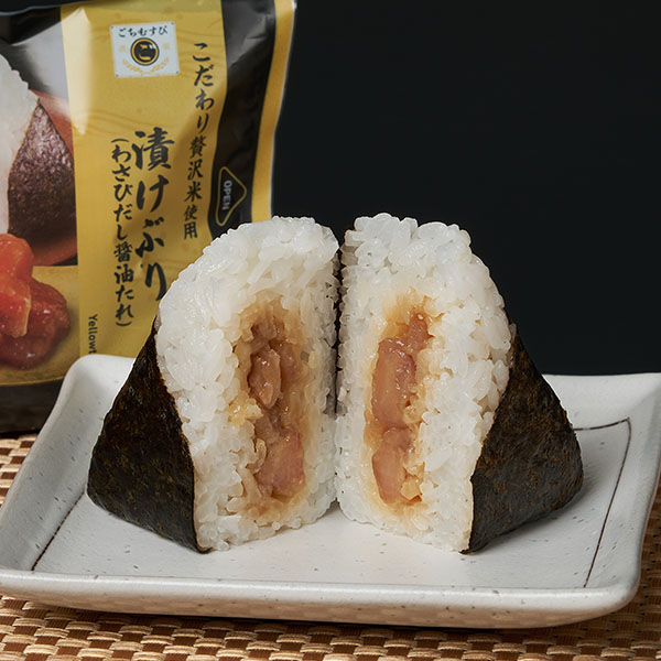 Amazon.co.jp: 大トロサーモン 塩銀鮭ハラス 冷凍 1kg ハラミ チリ銀 塩サケ はらす・銀ハラス1kg・ : 食品・飲料・お酒