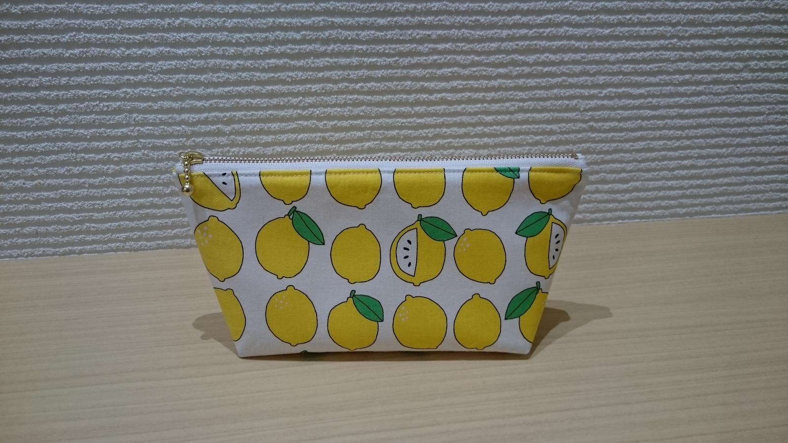 作製記録 --------ᝰ✍︎꙳⋆ カートバッグにもなるオムツストッカー🧸🍼🧸⸝⋆ ありがたい事にリクエスト頂きマルシェにて出品させて頂きました*⋆⸜ ⸝⋆* 仕切りがあるので収納しやすいです‪ෆ‪.*・ﾟ お家でのご使用でも*⋆⸜ᴳᴼᴼᴰ ⸝⋆*マルシェにて 𝑆𝑂𝐿𝐷‬‬