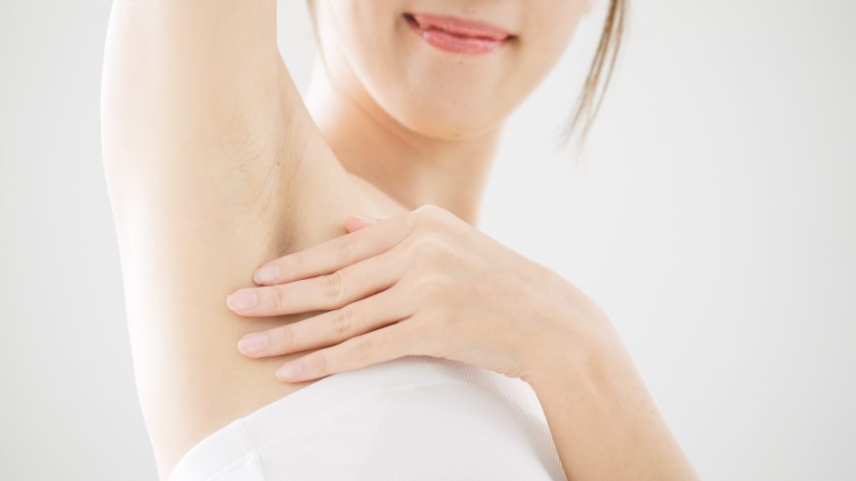 ワキガとは？ 脇の匂いが臭い原因・対策・治療 について皮膚科医が詳しく解説します