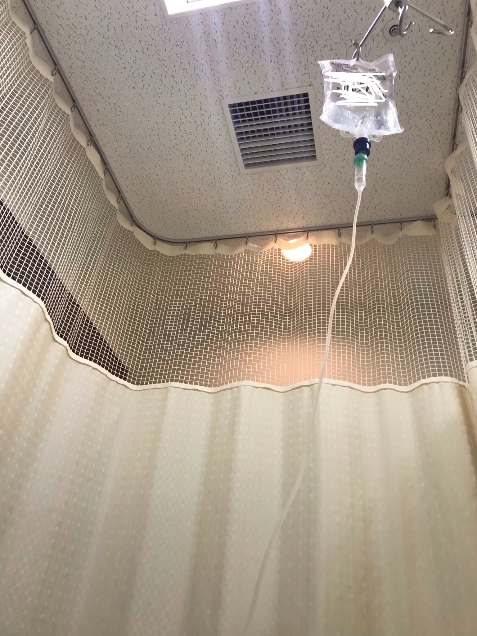 点滴始まりました！さくらの乳がん日記