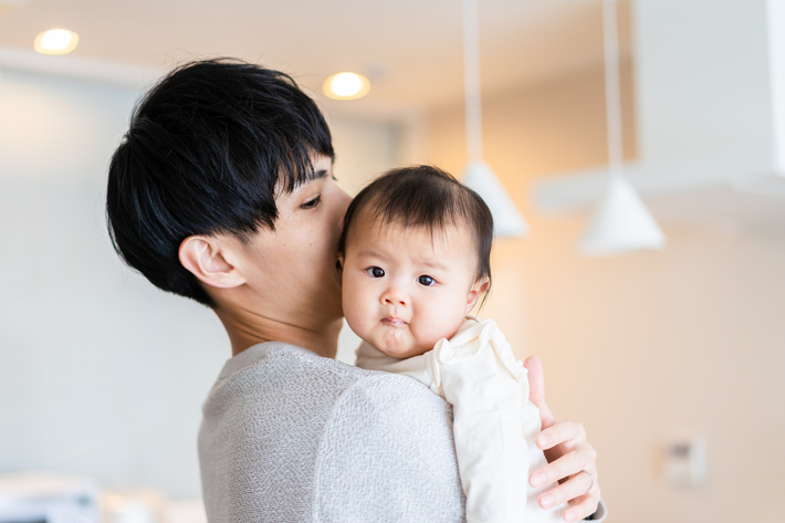 新生児のゲップが出ないときの対処法簡単な方法とコツママびよりウェブ
