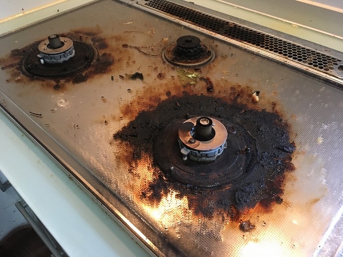 ガスコンロ掃除頑固なこびりつきや焦げ付きの効果的な落とし方 – ハウスクリーニングMAP