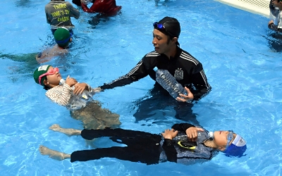 着衣水泳 ～５年生～^_^- 宮原教育の窓