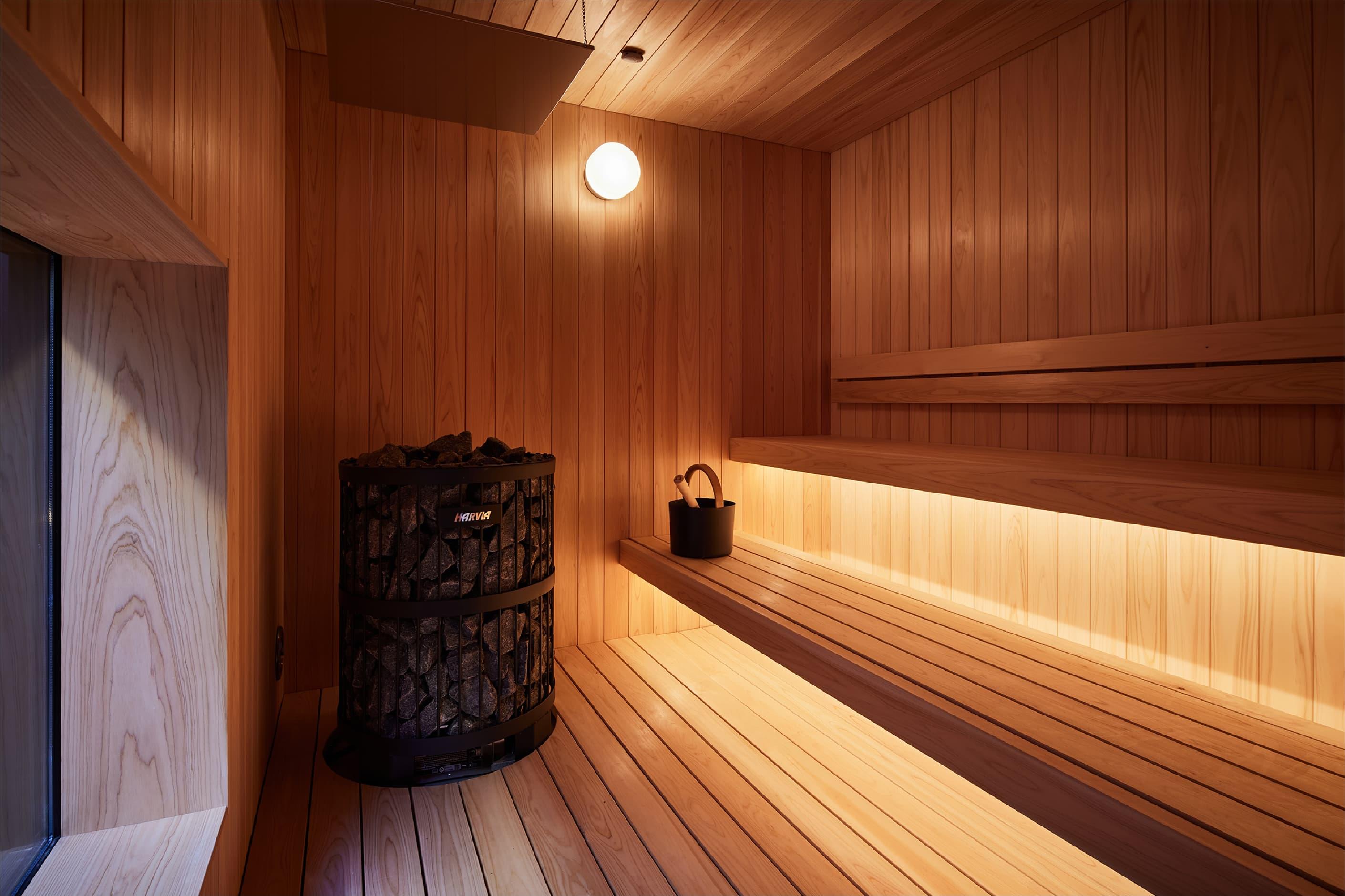 ロウリュ毎日実施中！ ドライサウナにて- 岩塩 りんくうの湯