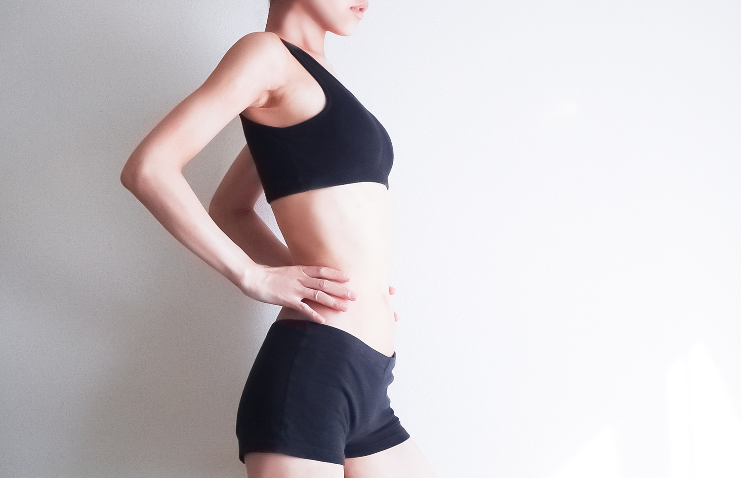 セルライトが厄介？太ももを横から見ると太い原因４つと正しいダイエット方法を解説