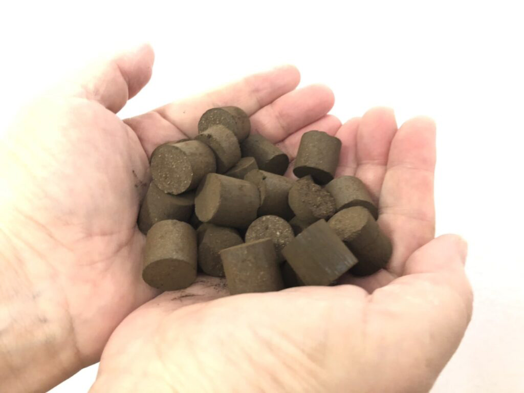 カイロの捨て方は？注意点や再利用方法まで徹底解説！不用品回収業者KADODE