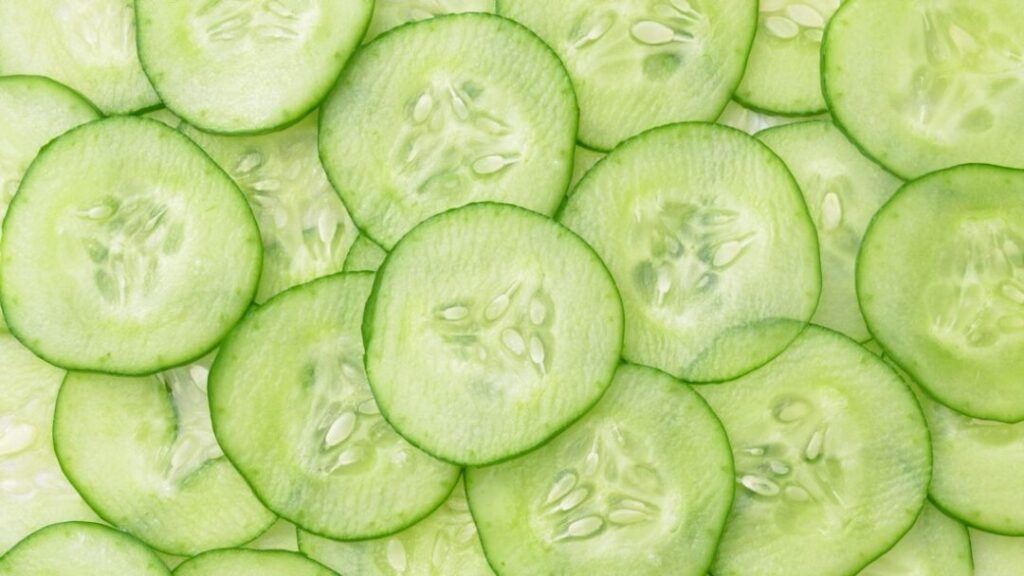 きゅうりの実が大きくならず、黄色いまま萎れてしまう : 野菜作り失敗の傾向と対策