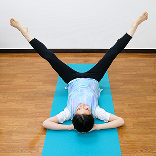 カエル足で痩せる！簡単トレーニング！hazuの投稿動画Lemon8