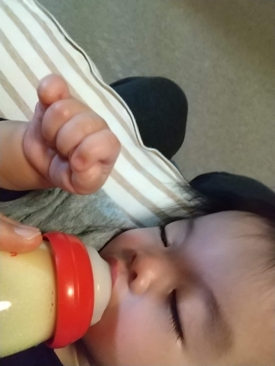 添い乳とは違う“ドリームフィーディング”って何？たまひよ