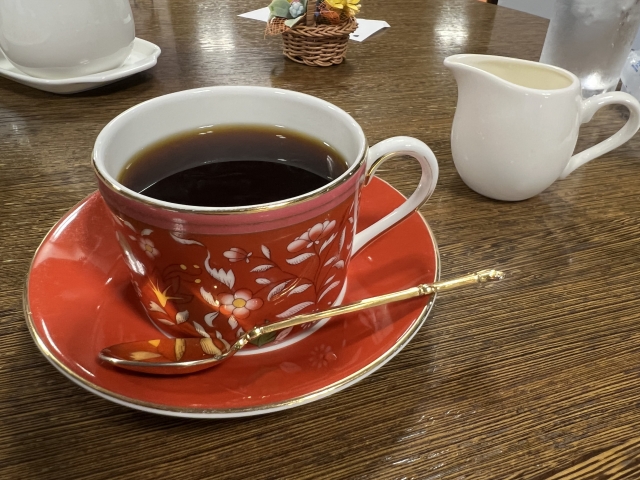 すごくない？同僚が驚いたマグの汚れを落とす方法めがねとかもめと北欧暮らし