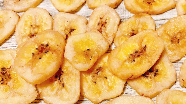 バナナに含まれる食物繊維の量とその効果は？ZENB ゼンブ 公式通販