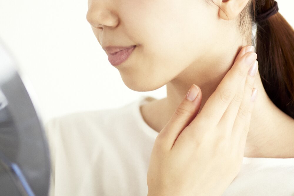 医師監修 繰り返すうなじニキビの徹底治療！原因から予防方法まで詳しく解説ハダメディア by BIHADADO.TOKYO