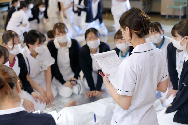 箕面市立病院看護局新人ナースの歩み