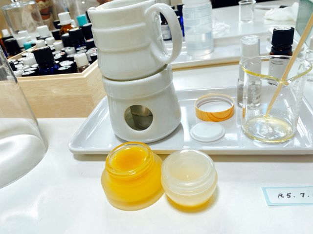 ハンドクリームのつくり方マンデイムーン