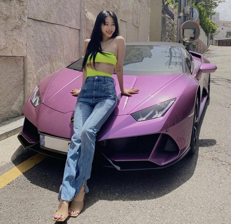 ハンイェスルの性格は？彼氏はいるの？タトゥーがお洒落! - 韓流スタイル