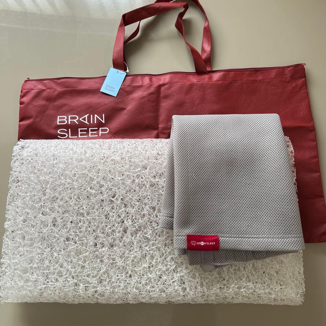 ブレインスリープ、ピロー・マットレス・掛け布団が1つになった寝具セット 「BRAIN SLEEP ALL IN ONE」 - トラベル Watch