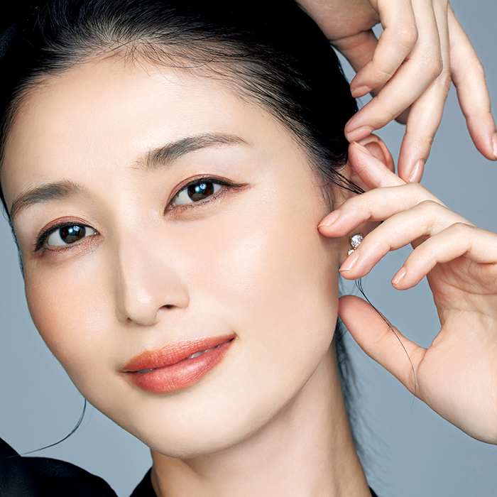 40代からの“若見えアイメイク”で、大人ならではの目元悩みをカモフラージュ！マキアオンライン美容雑誌『MAQUIA マキア 』公式ビューティサイト