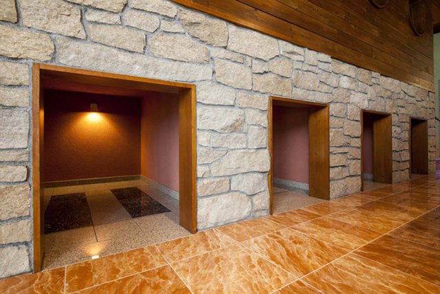 岩盤浴でのメイク落とし術とデートの心得