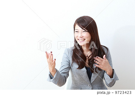 心理的安全性を高めるゲーム7選チームに信頼関係と活気を生む仕掛けとは？チームビルディング大百科