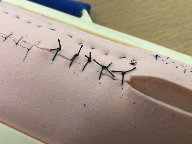 新版 実践 縫合の基本テクニックオンラインストア看護・医学新刊・セミナーメディカ出版