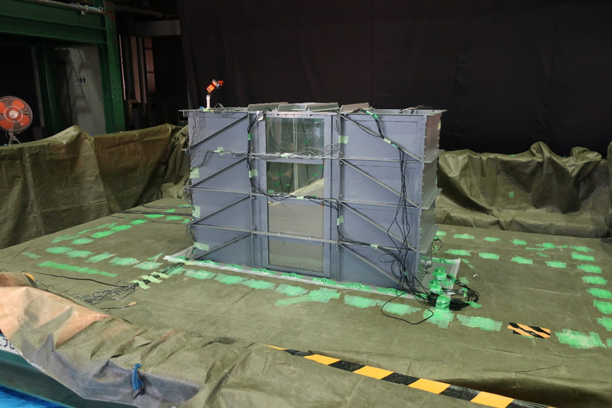 液状化現象をお家で再現！ 提供：横浜雙葉中学校自由研究フェスタ