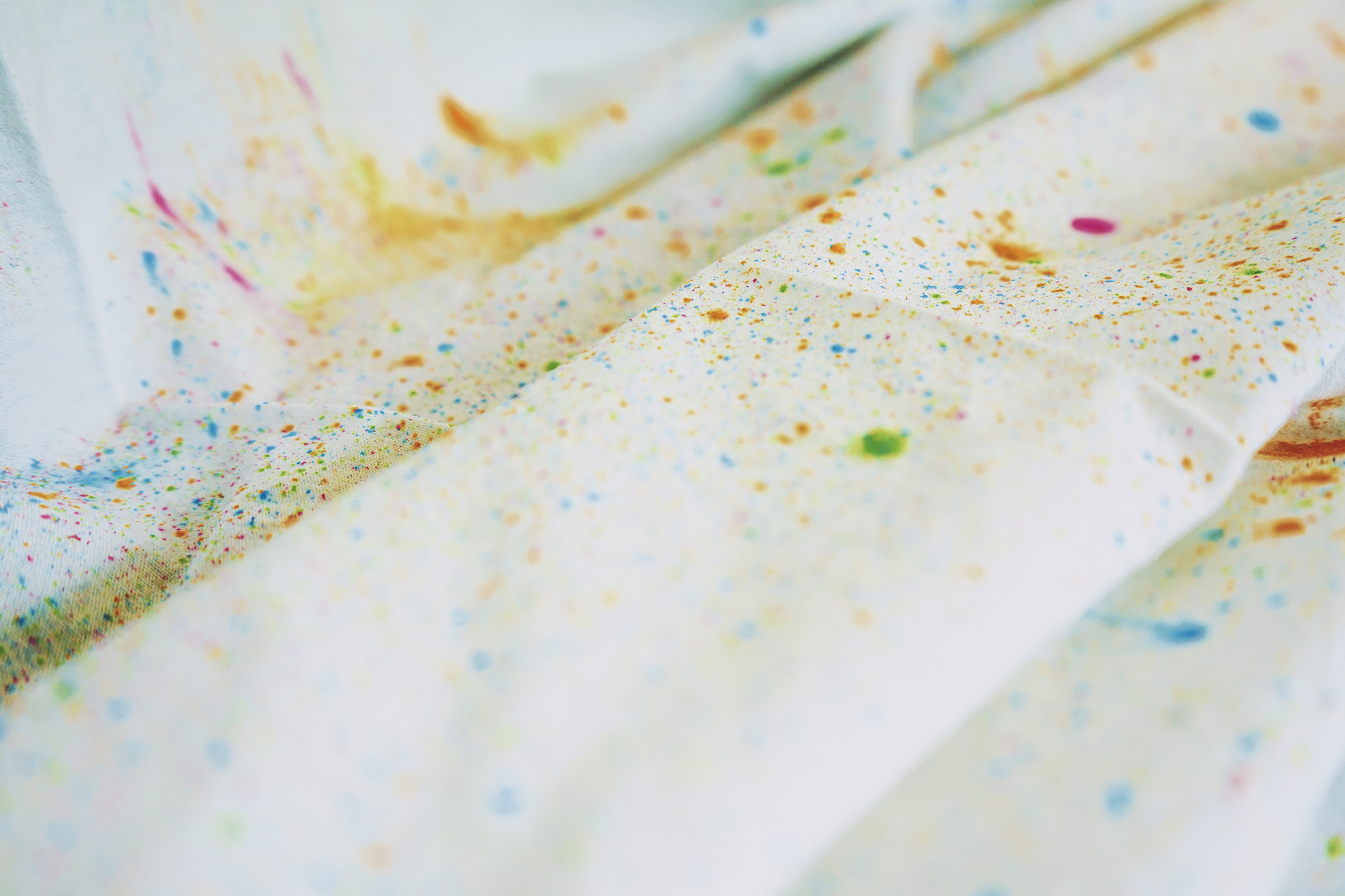 マットレスに血が！血液汚れのキレイな落とし方 – エマ・スリープ