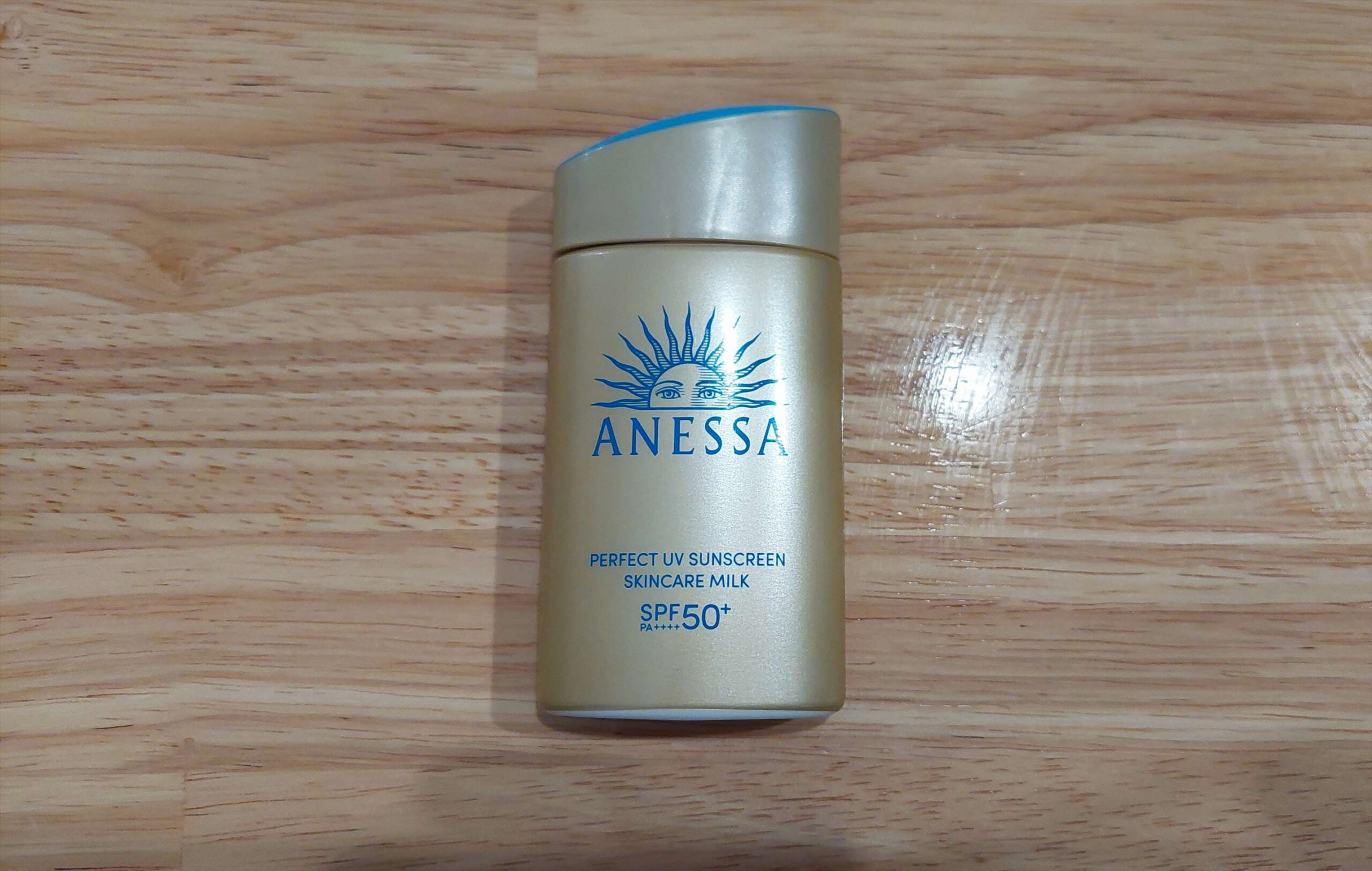 アウトドア女性必見！ 登山の日焼け対策７選！〜日焼け止めスティックと日焼け止めパウダーは塗り直しにおすすめ！〜マキアオンライン美容雑誌『MAQUIA マキア 』公式ビューティサイト