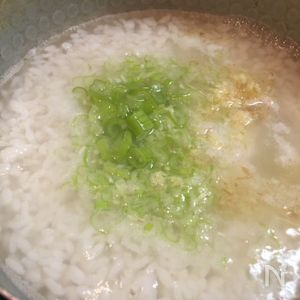 胃腸炎が回復するまでの食事5日分の献立！風邪にもオススメ胃腸に優しいレシピ～おかゆ・おじや・うどんアレンジ