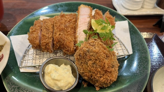 とんかつ レボリューション＠とんかつ 大阪 八尾 :